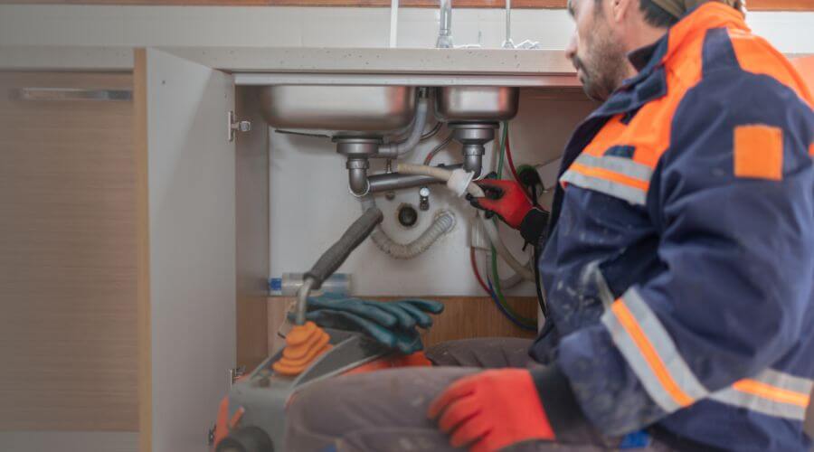 Professional clogged toilet repair in High Hill, MO